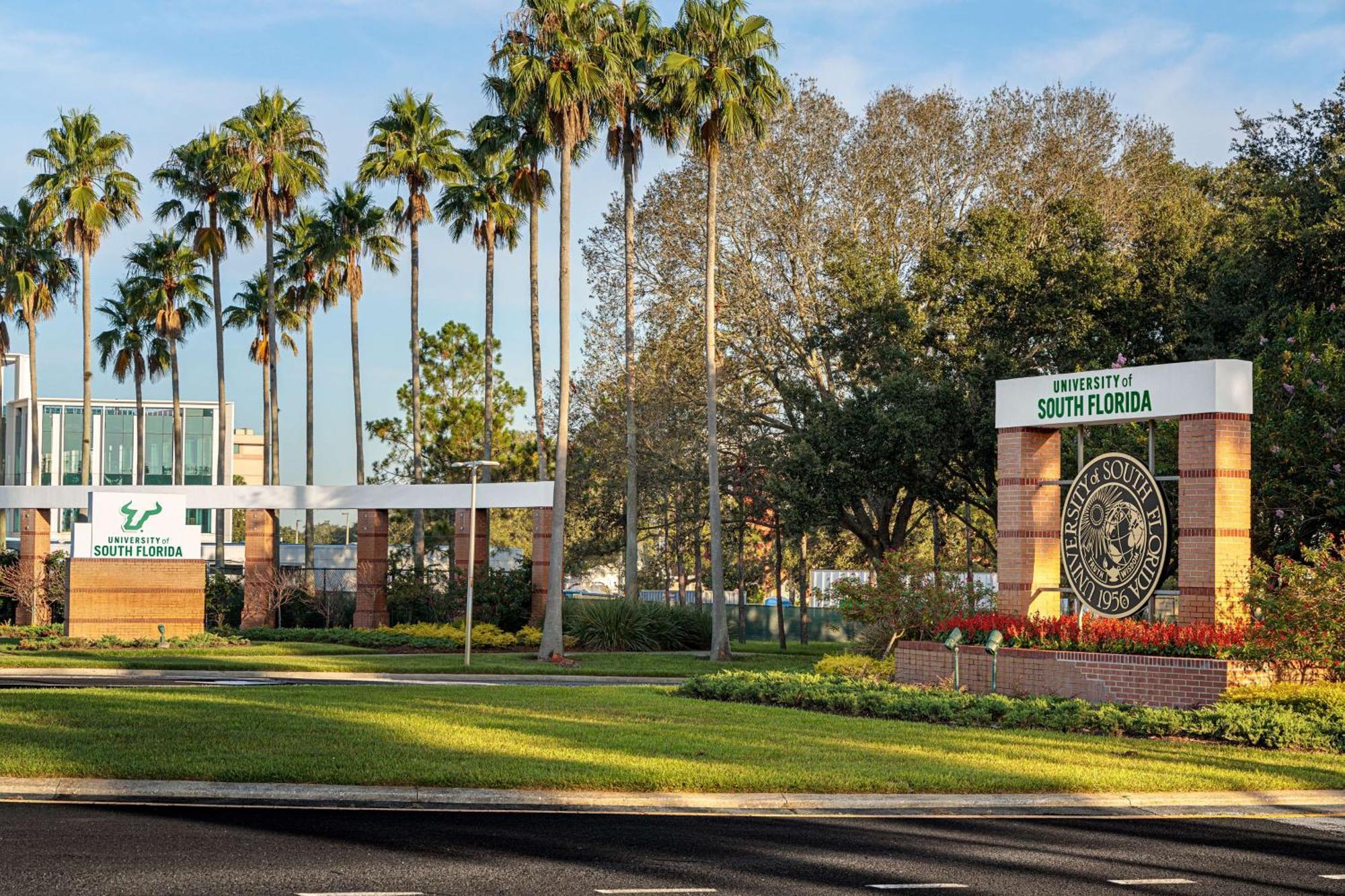 Hyatt Place Tampa Busch Gardens Екстериор снимка
