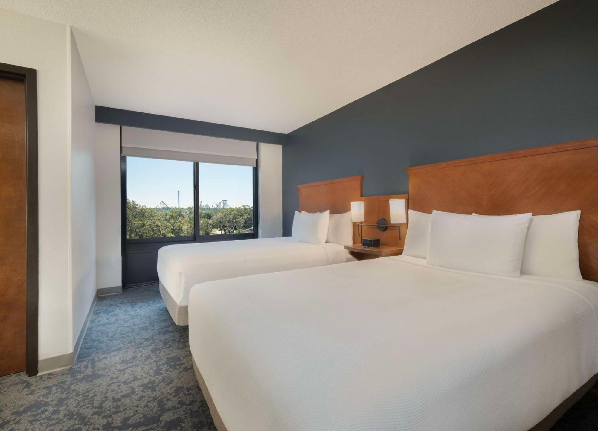 Hyatt Place Tampa Busch Gardens Екстериор снимка