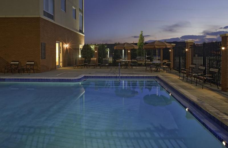 Hyatt Place Tampa Busch Gardens Екстериор снимка